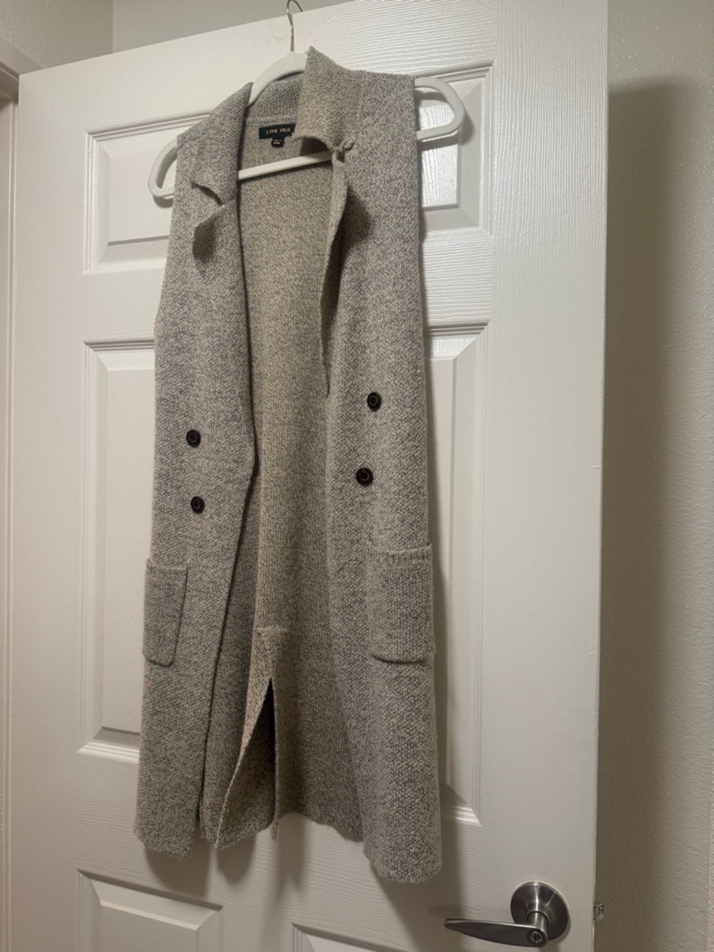 Love Tree Textured Knit Sleeveless Vest in Heather Taupe - Picture 4 of 11